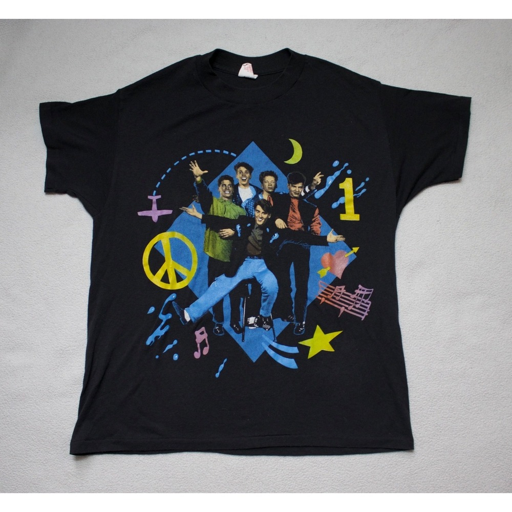Vintage‎ New Kids on the Block 1990 Single Stitch Graphic T-Shirt Size Medium